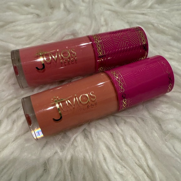 Juvias Place Blush - Soft Tulip and Rosey Posey - Picture 1 of 2